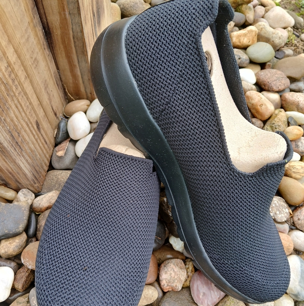 Skechers Go Walk Black Slip-On Knit Shoes Size 10